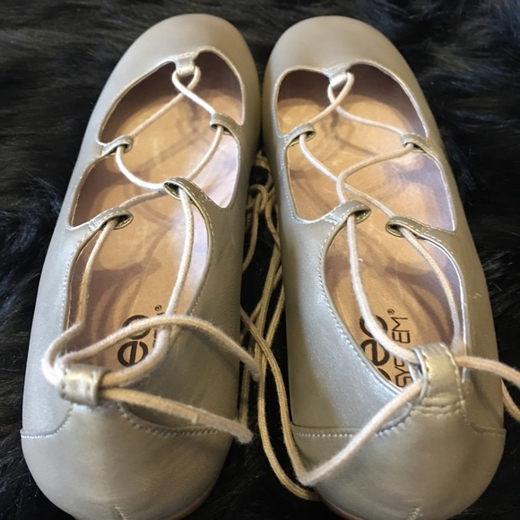 ABEO Tori Ballet Neutral Taupe Metallic New No Tag Only Tried On - Picture 9 of 13